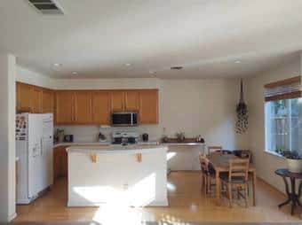 Private room available in beautiful location in East Palo Alto 2