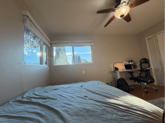 A bedroom in a 2B1B apartment in Menlo Park 4