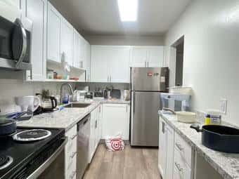 [Sublet] April 4.13-30 one bedroom near Stanford $50/day 3