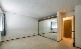 Mountain View near San Antonio Center 2B1B 2