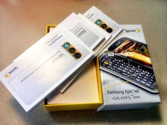 Sprint Samsung Epic with many accessories for only $150 3
