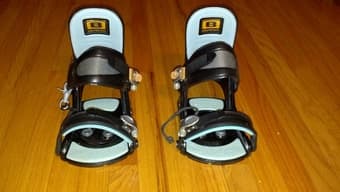 Women's Burton Custom Snowboard Bindings 1