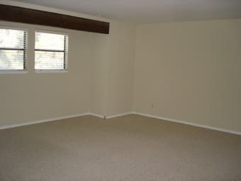 $1350 - Extremely Large Master Suite sublet in Menlo Park House 3