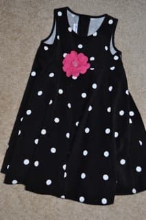 girl's clothes, shoes, books (4-6 yrs) 3