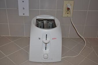 Moving Sale: household Appliances (1) 1