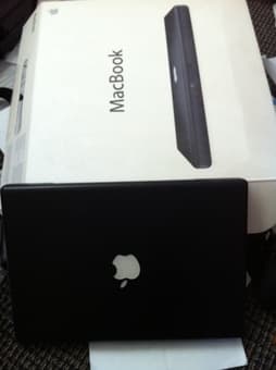 Macbook (black) 1