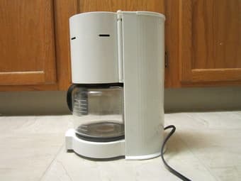 Braun coffee pot:10$ 2