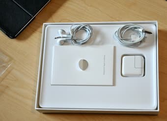 2 Month Old iPad 2 - 64GB Black - AT&T 3G + WiFi 3