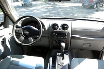 2006 Jeep Liberty - 81K miles - $8000 3