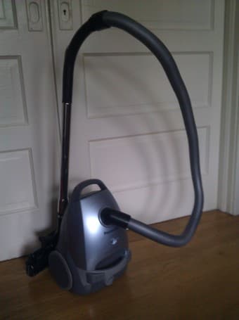Panasonic MC-CG467 vacuum. Awesome. -- $50 1