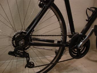 Trek 7100 men 22" $350 or obo 3