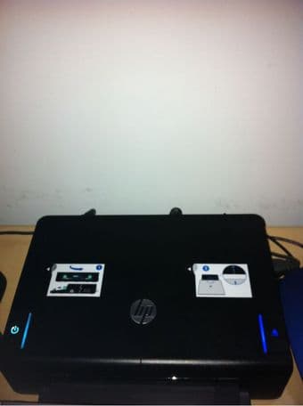 Docking station /LCD monitor(HPcompaq LA2205wg)/ Microsoft Keyboard 1
