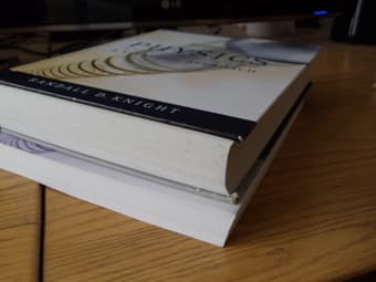 Physics for Scientists and Engineers (Knight 2nd) 2