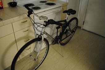 KHS Brentwood Hybrid Bicycle (21.5") - 200$ 2