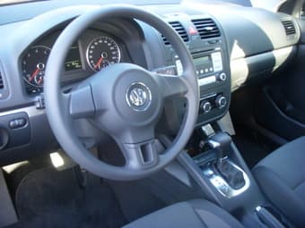 Lease Transfer: $274/Month, 2010 VW Jetta Auto Transimission 2