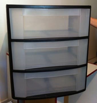 FREE Plastic Drawer Set 1
