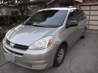 Toyoya Sienna CE 2004 for sale 2