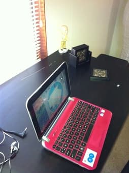 HP Netbook for $ 200 1