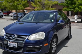 Sell VW JETTA 2006 2