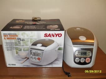 Moving sale (kitchen ware) Sat, June 2, Stanford 1