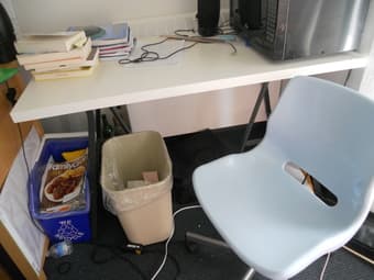 table and chair for sale! $10 1