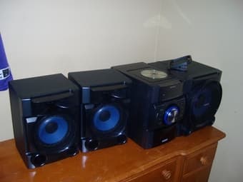 For sale Sony MHCEC909iP Mini Hi-Fi Shelf System! 1