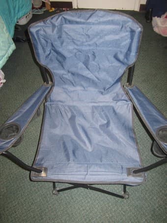 Blue foldable/ portable chair $5 1