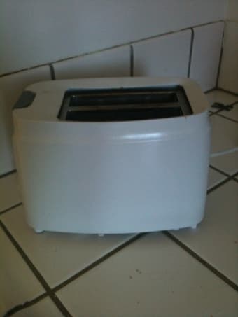 Toaster $9 1