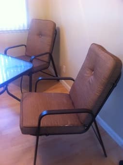 Outdoor Table + 4 chairs with cover 2
