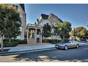 $1400 Top floor in Mountain View Townhome 1 block from Castro St 1