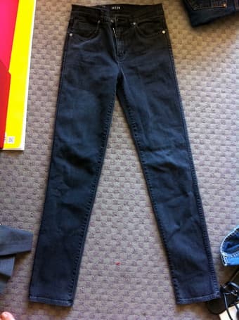 Women's Skinny NeuW Jeans 28x32 $20 1