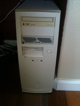 Desktop with LCD monitor and keyboard 2