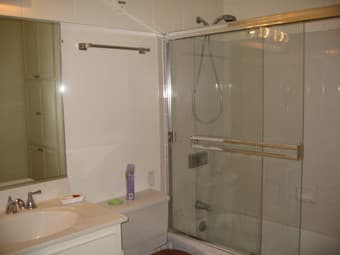 Roommates Wanted - 1 Large furnished Master Bedroom close to Stanford 2