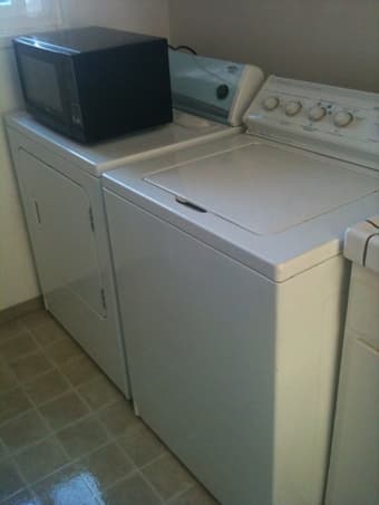 Moving SALE: Incredible Washer + Dryer combo Energy Star $190 1