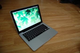 Macbook pro 13.3 inches (mid 2010) for $ 600 1