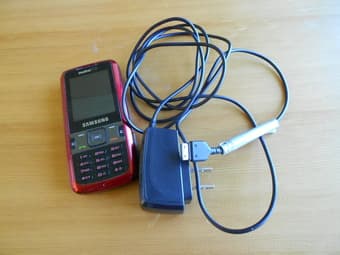 Sumsung  Cell Phone for Sale: $20 1