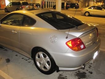 Hyundai Tiburon Sports Coupe @ $6700 3