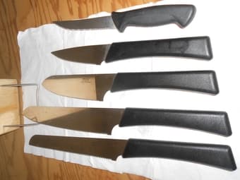 IKEA Kitchen Knife 5 and Kinfe rest  for Sale:   only $8 2