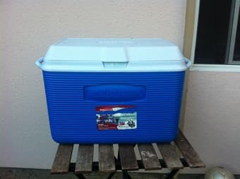 Ice Chest 48qt. $15 1