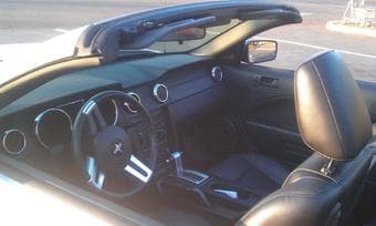 2006 Ford Mustang Convertible - $7999 (redwood shores) 1