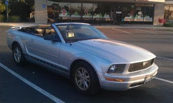 2006 Ford Mustang Convertible - $7999 (redwood shores) 2