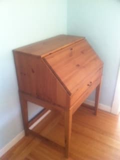 Childs Desk/Small Space Desk 3