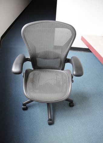 Herman Miller Aeron Mesh Office Chair 3