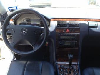 Reduced price!! Mercedes-Benz E320 - $5950 3