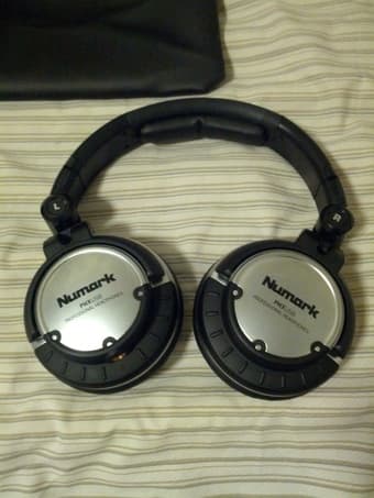 Numark PHX USB USB + Analog DJ Headphones - $50 2