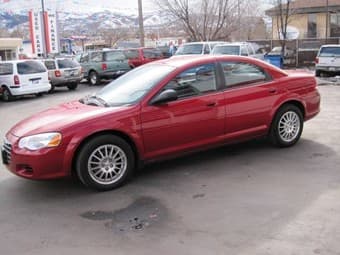 For sale 2006 Chrystler Sebring $6000 OBO 3
