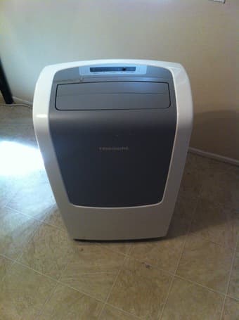 Frigidaire 12,000 BTU Portable Air Conditioner with Remote Crl. $200 1