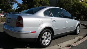 2003 Volkswagen PASSAT GLX V6   ($6,500) 2