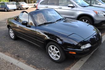 1997 Mazda MX-5 Miata 106K miles - $4000 1
