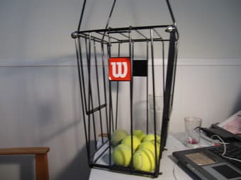 Tennis basket and few balls 1